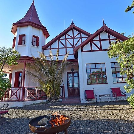 Hotel El Pedral Пуерто Мадрин Екстериор снимка