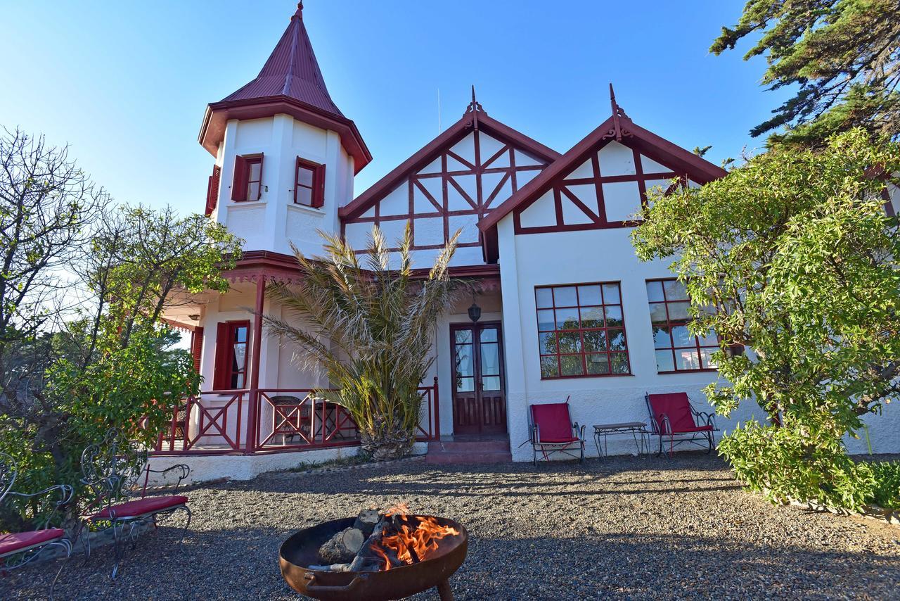 Hotel El Pedral Пуерто Мадрин Екстериор снимка
