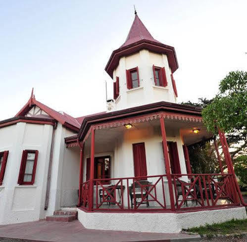 Hotel El Pedral Пуерто Мадрин Екстериор снимка